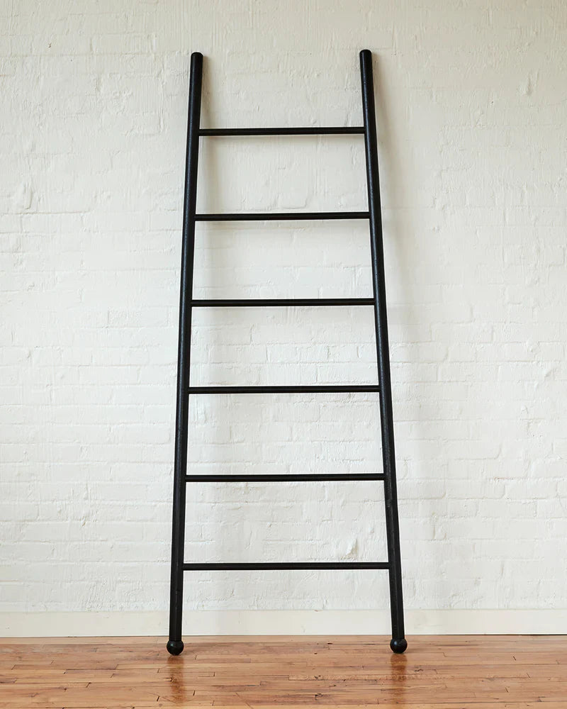 Black Bloak Ladders