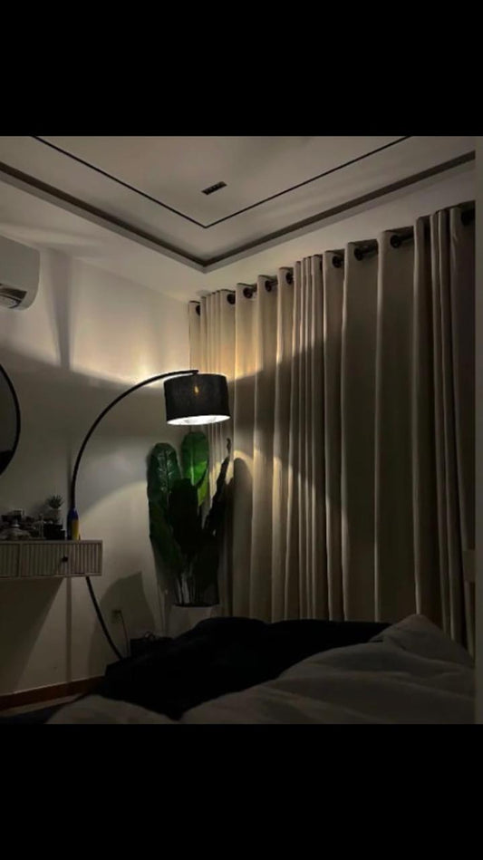 Black Crescent Arch Lamp