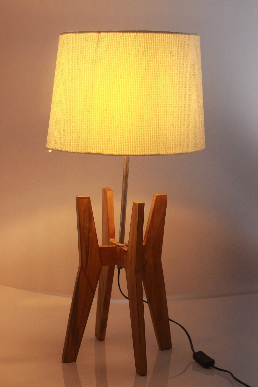 wooden texture lamp - The DecFair